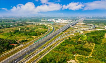 蘭州至?？诟咚俟窂V西欽州至北海段改擴(kuò)建項(xiàng)目北鐵互通